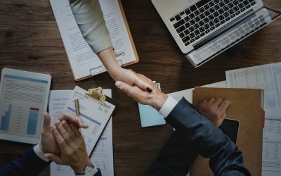 Comment distinguer un escroc d’un avocat ?